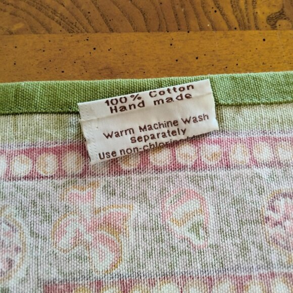 Couleur Nature Noel Table Runner and 6 Matching Napkins, NWT - Picture 5 of 12